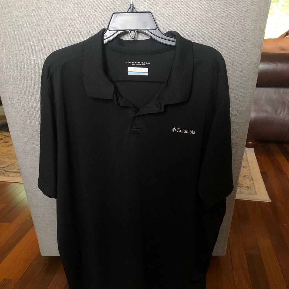Columbia men’s black golf shirt XXL/ fits like XL